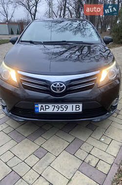 Седан Toyota Avensis 2013 в Кременчуці