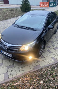 Седан Toyota Avensis 2013 в Кременчуці