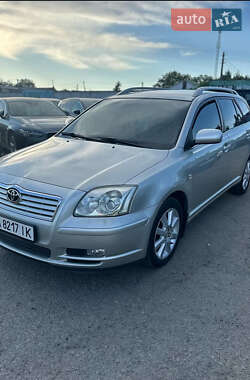 Універсал Toyota Avensis 2005 в Умані