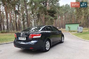 Седан Toyota Avensis 2011 в Чернігові