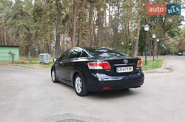 Седан Toyota Avensis 2011 в Чернігові