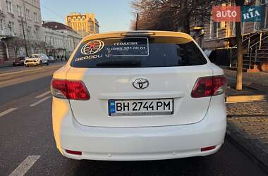 Універсал Toyota Avensis 2010 в Одесі