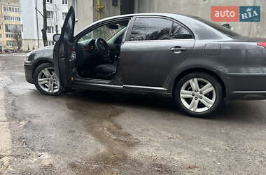 Седан Toyota Avensis 2006 в 