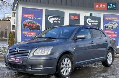 Седан Toyota Avensis 2004 в Львові