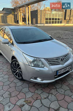 Седан Toyota Avensis 2009 в Дніпрі