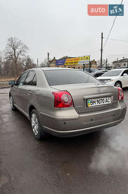 Седан Toyota Avensis 2006 в Сумах