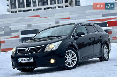 Універсал Toyota Avensis 2011 в Новояворівську