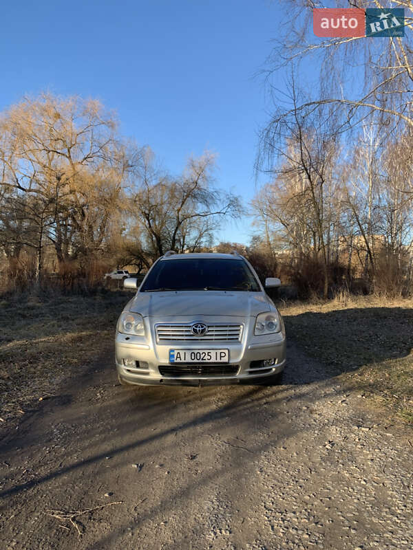 Toyota Avensis 2005