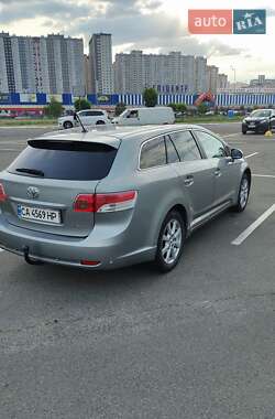 Універсал Toyota Avensis 2009 в Черкасах