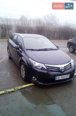 Універсал Toyota Avensis 2011 в Чернівцях