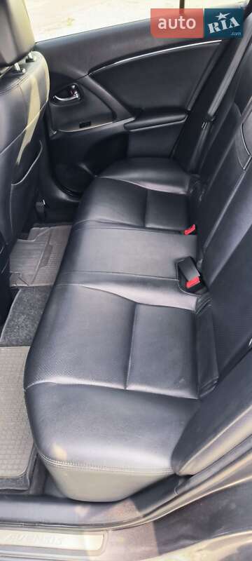 Универсал Toyota Avensis 2009 в Белгороде-Днестровском