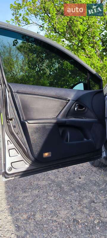 Универсал Toyota Avensis 2009 в Белгороде-Днестровском