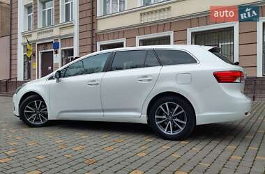 Універсал Toyota Avensis 2013 в Одесі