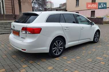 Універсал Toyota Avensis 2013 в Одесі