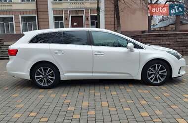 Універсал Toyota Avensis 2013 в Одесі