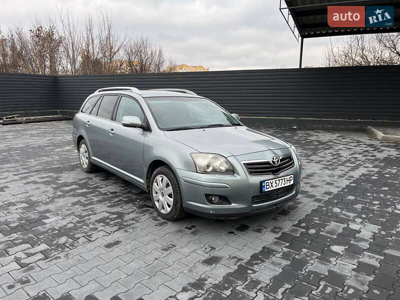 Універсал Toyota Avensis 2007 в Кам'янець-Подільському