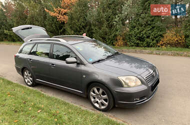 Универсал Toyota Avensis 2004 в 