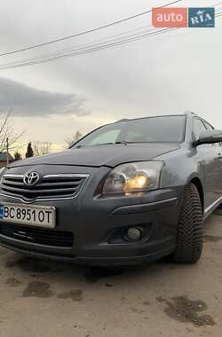 Універсал Toyota Avensis 2007 в Жовкві