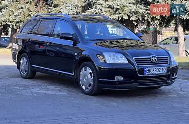 Універсал Toyota Avensis 2005 в Дубні