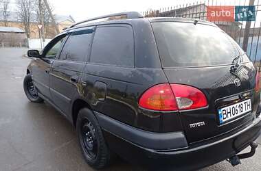Универсал Toyota Avensis 1998 в 