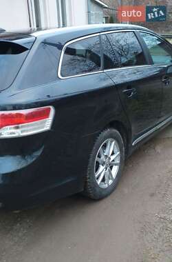 Универсал Toyota Avensis 2011 в 