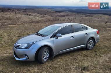 Седан Toyota Avensis 2012 в Івано-Франківську