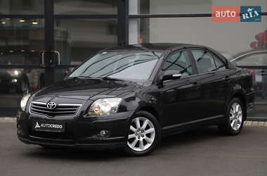 Седан Toyota Avensis 2006 в Харкові