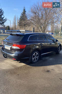 Универсал Toyota Avensis 2012 в Конотопе