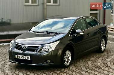 Седан Toyota Avensis 2011 в Тернополе