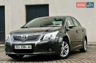 Седан Toyota Avensis 2011 в Тернополе