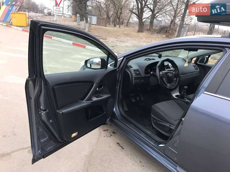 Универсал Toyota Avensis 2011 в Ильинцах фото 8 Универсал Toyota Avensis 2011 в Ильинцах