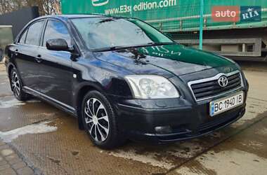 Седан Toyota Avensis 2004 в Стрые