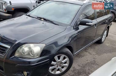 Универсал Toyota Avensis 2008 в Чернигове