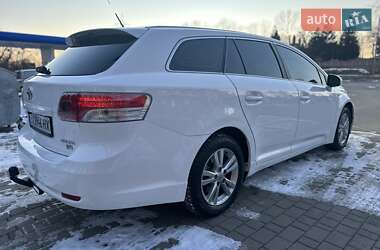 Универсал Toyota Avensis 2011 в Хмельницком