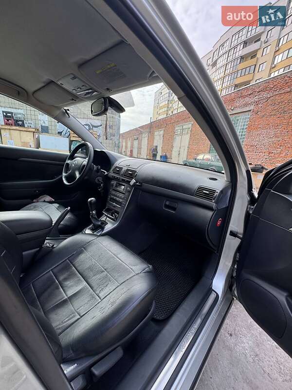 Седан Toyota Avensis 2007 в Львове фото 19 Седан Toyota Avensis 2007 в Львове