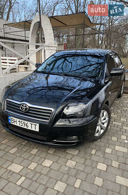 Седан Toyota Avensis 2006 в Одессе