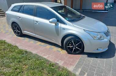 Універсал Toyota Avensis 2009 в 