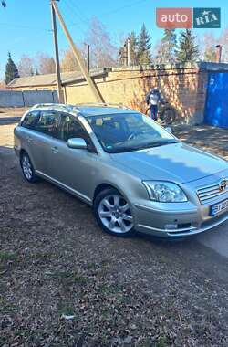 Універсал Toyota Avensis 2003 в Лубнах