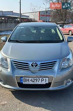 Седан Toyota Avensis 2008 в Одессе