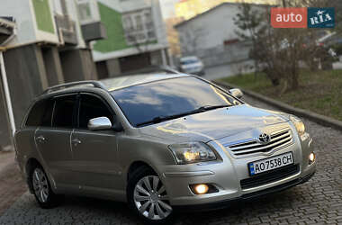 Седан Toyota Avensis 2007 в Ивано-Франковске