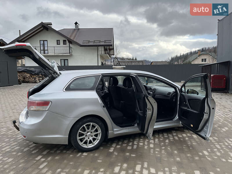 Универсал Toyota Avensis 2008 в Дрогобыче