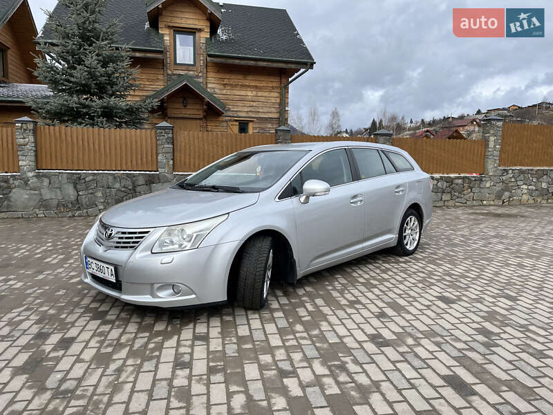 Универсал Toyota Avensis 2008 в Дрогобыче