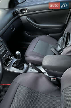 Седан Toyota Avensis 2007 в 