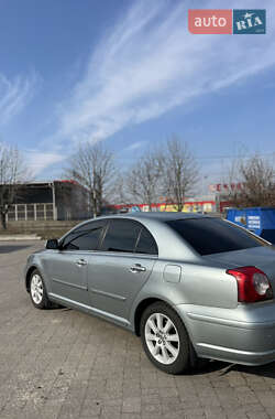 Седан Toyota Avensis 2008 в 