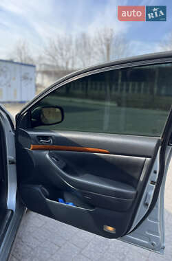 Седан Toyota Avensis 2008 в 