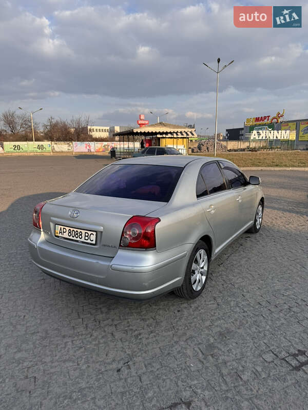 Седан Toyota Avensis 2008 в Полтаве