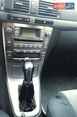 Седан Toyota Avensis 2008 в 