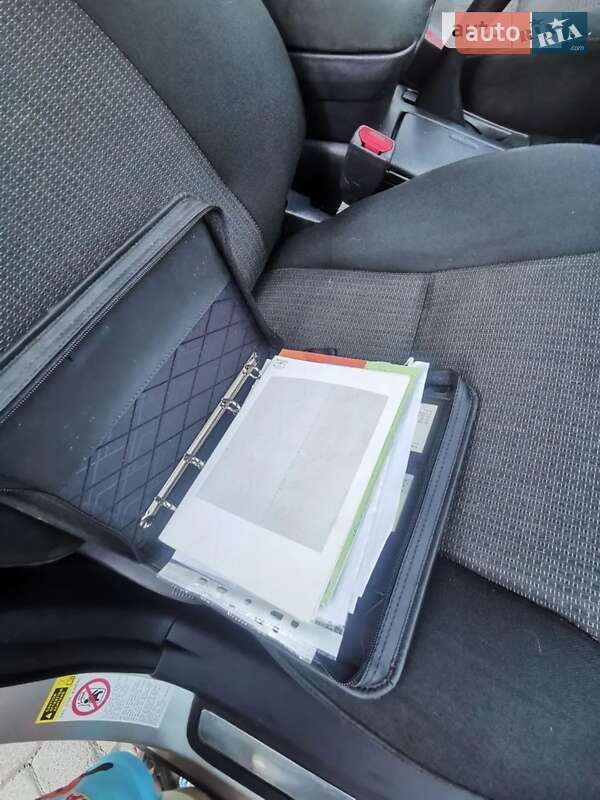 Седан Toyota Avensis 2007 в Староконстантинове фото 16 Седан Toyota Avensis 2007 в Староконстантинове