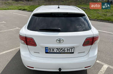 Універсал Toyota Avensis 2010 в 