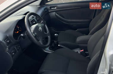 Универсал Toyota Avensis 2006 в 
